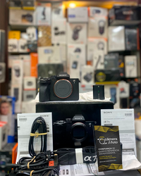 SONY A7 IV – CORPO COM CAIXA COMPLETA