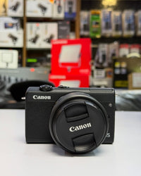 Câmera CANON EOS M200 + LENTE 15-45mm – SEMINOVA