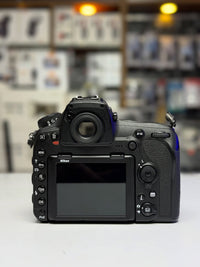 Câmera Nikon D850 – Seminova!