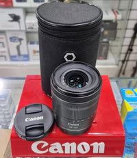 LENTE CANON 24–105mm PRETA – SEMINOVA